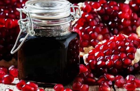 مروری بر خواص رب انار 